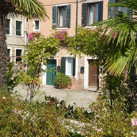 Sestiere Dorsoduro, A Due Passi Da Zattere Venecia