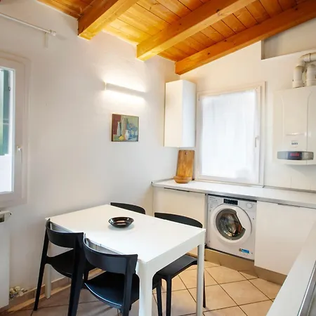 Sestiere Dorsoduro, A Due Passi Da Zattere Apartman *