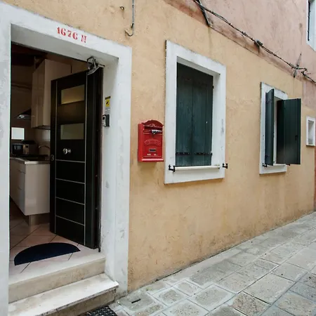 Sestiere Dorsoduro, A Due Passi Da Zattere * Velence