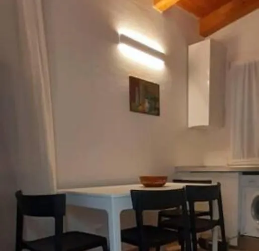 Sestiere Dorsoduro, A Due Passi Da Zattere