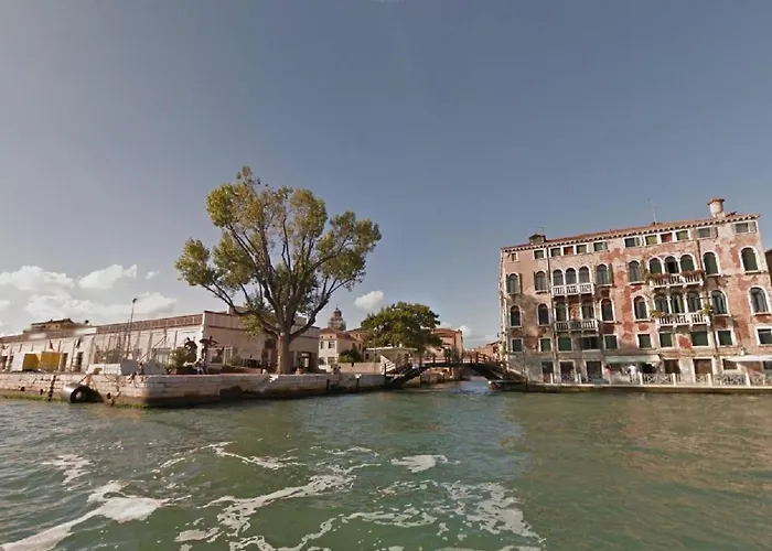 Sestiere Dorsoduro, A Due Passi Da Zattere Διαμέρισμα Βενετία